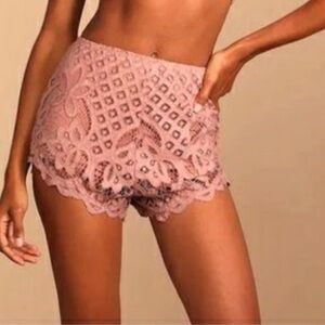 🅽🅴🆆 𝓕𝓻𝓮𝓮 𝓟𝓮𝓸𝓹𝓵𝓮 Intimately Adella lace shorts, size XS